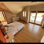 Cerca De La Playa *